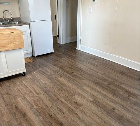 5th image of 942 Cass Ave