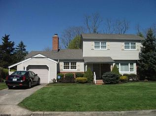 112 Lakeview Dr E, Egg Harbor Township, NJ