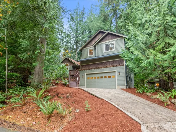 2 Hawks Hill Place, Bellingham, WA 98229