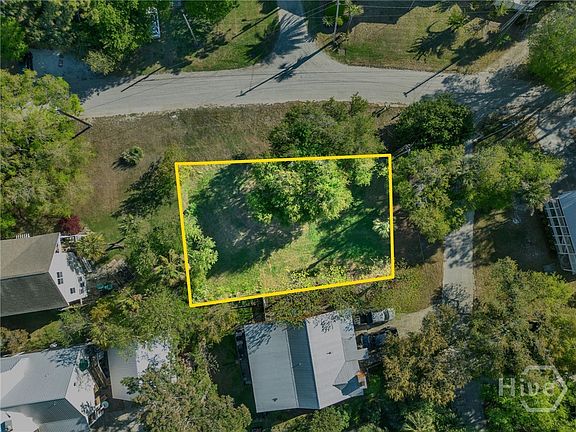 2nd image of 1 Carpenter Road
