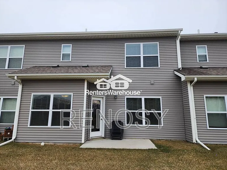 2829 NW Lois Ln — Photo 21