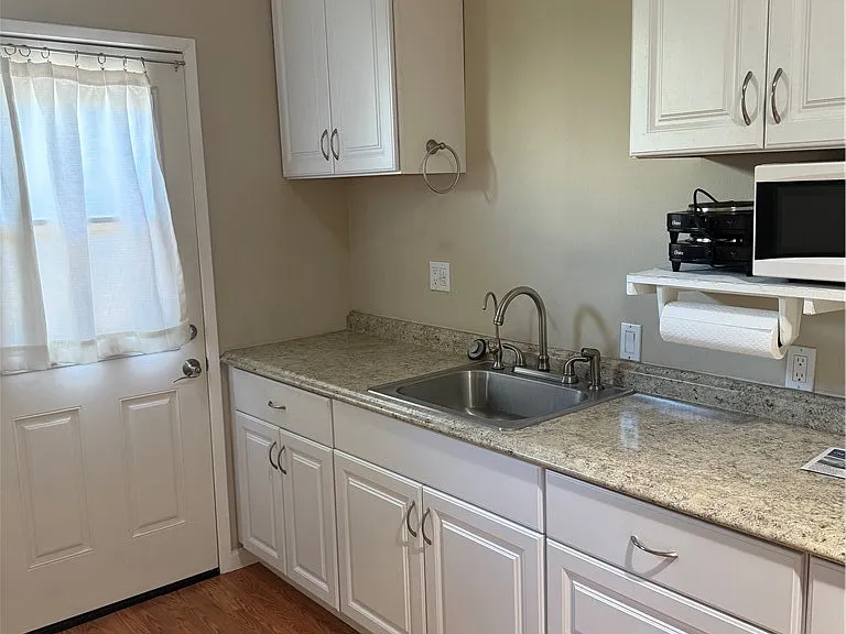 11092 Jerry Ln — Photo 4