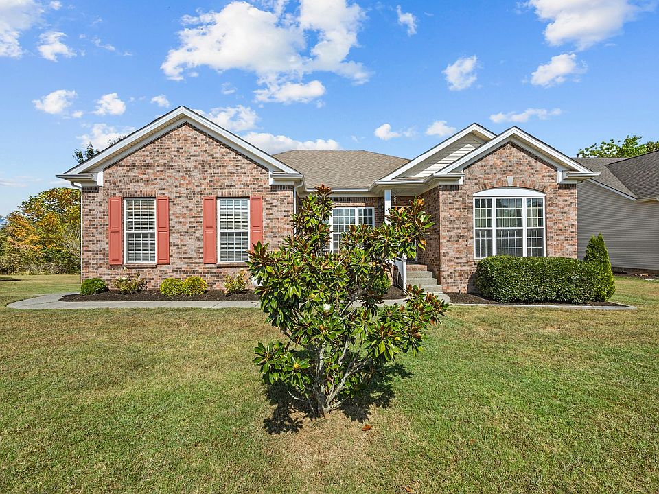 1st image of 1012 Solomon Ln