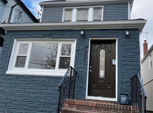 21803 100th Ave, Queens Village, NY 11429