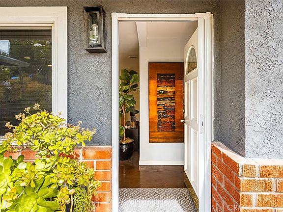 4th image of 19301 Maynard Way