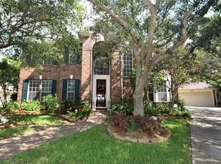 1002 Hathorn Way Dr, Houston, TX 77094