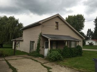 225 N Maple St, Lagrange, IN 46761