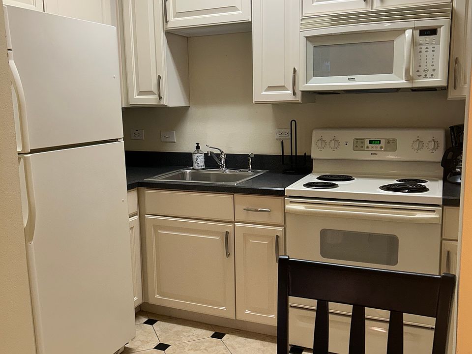 1st image of 1301 Artisan Ave E