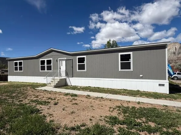 26 Silver Queen Cir, Parachute, CO 81635