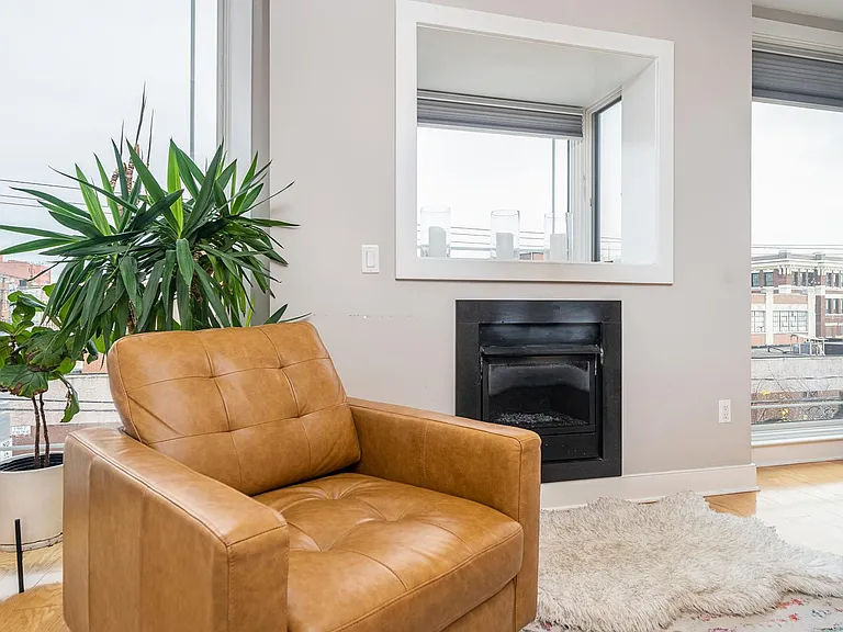 29 Ravine Ave #2 — Photo 3