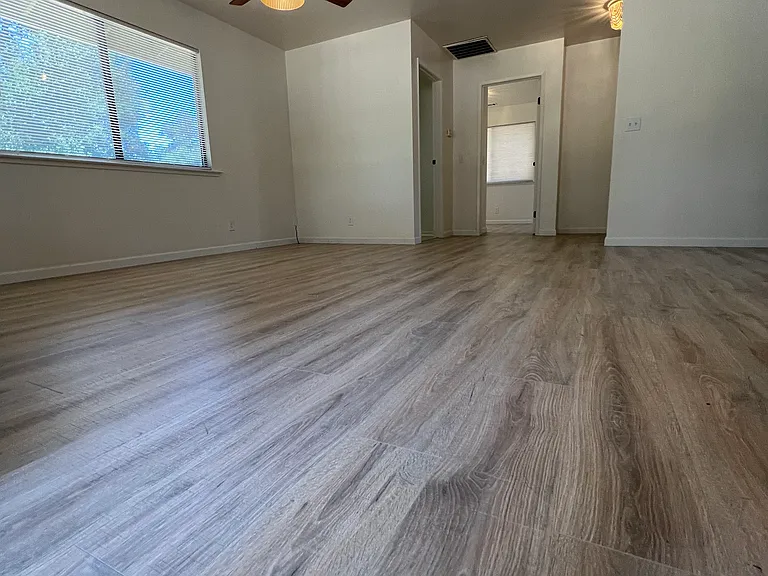 10125 Atascadero Ave #B — Photo 8