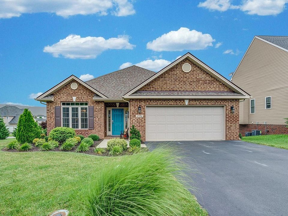 1st image of 2596 Russlen Dr