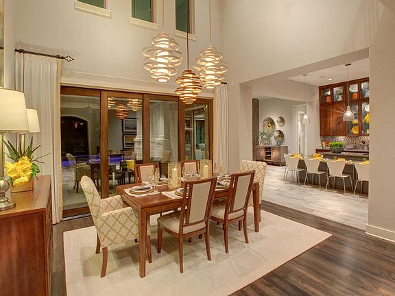 The Lynmar Dining Room