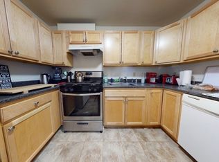18 Juniper St APT 49, Brookline, MA 02445