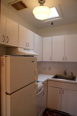 Rented by Brown Harris Stevens | media 15