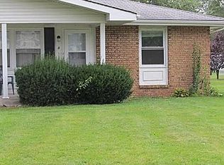 303 Crestline Dr, Lowell, IN 46356