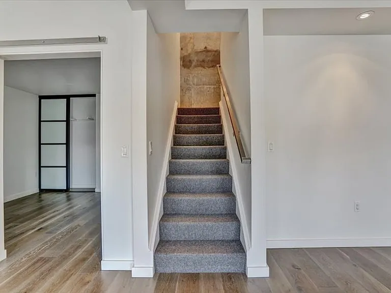 2125 Bryant St #308 — Photo 12