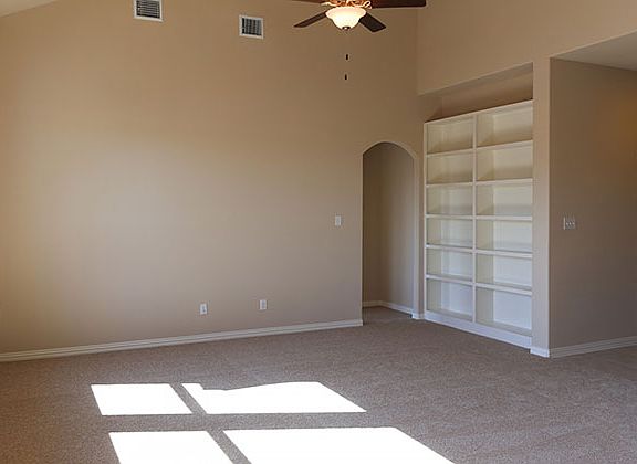 5th image of 2733 Madelena Ct