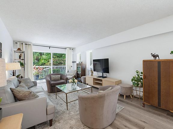 4th image of 7436 Stave Lake St #111