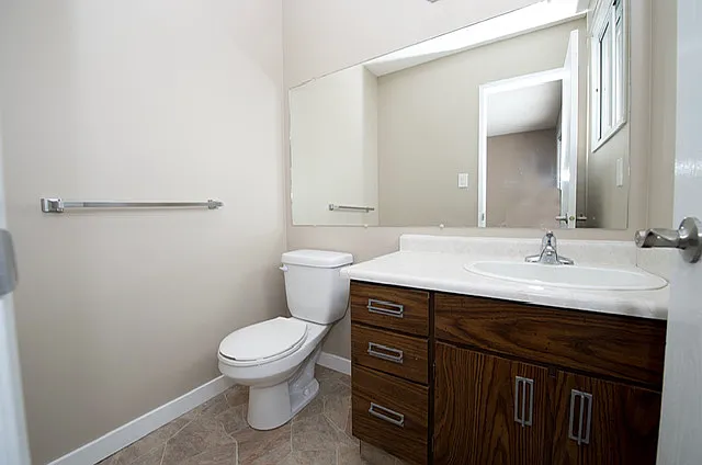 153 Woodvale Road West NW — Photo 10
