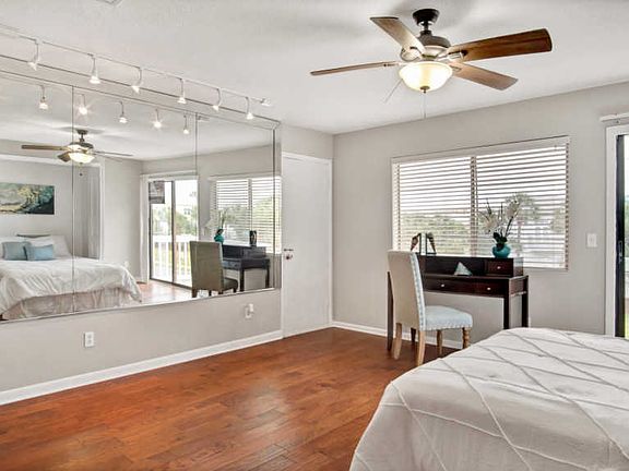 4th image of 445 Gulf Shore Dr Unit 204