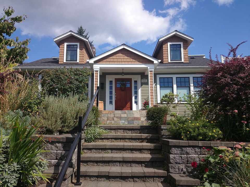 2nd image of 5728 31st Ave NE