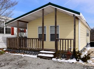 439 Mountain Thrush Dr, Townsend, TN 37882