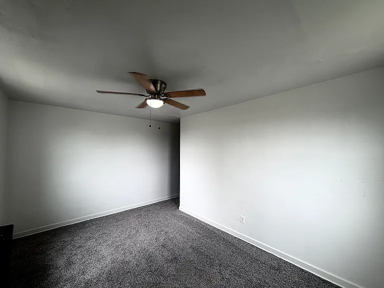 1696 Skyline Dr #14 — Photo 14