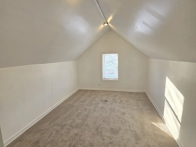 15863 Sorrento St — Photo 25