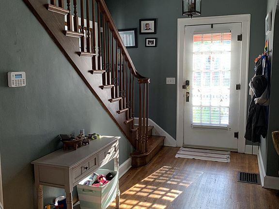 4th image of 5271 Carrollton Ave