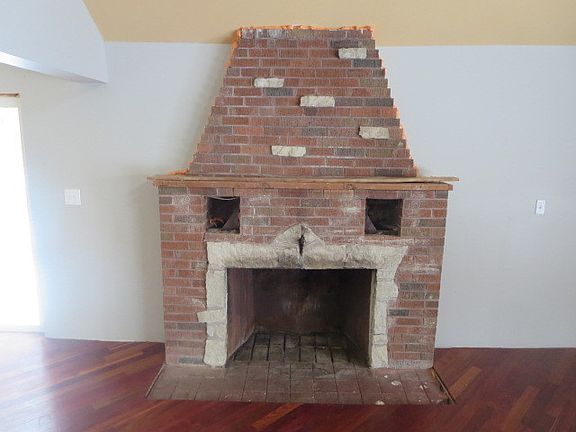 5th image of 189 E Lakeview Ave