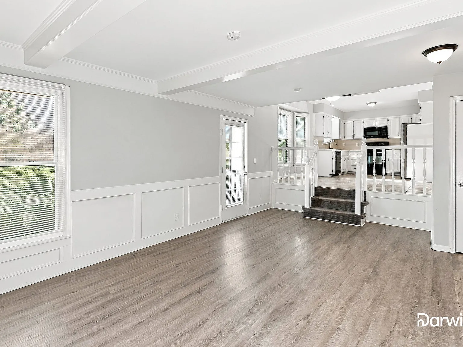 4 bed, 2.5 bath, 2252 sqft, $2,540 — Photo 3