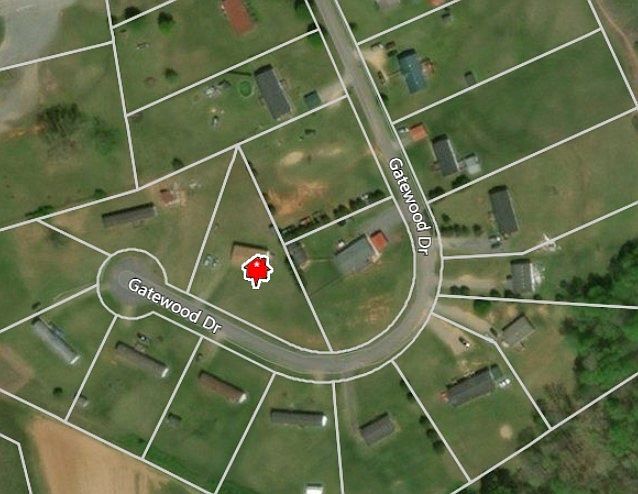 1st image of 136 Gatewood Dr