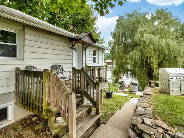 154 Windermere Ave #A, Greenwood Lake, NY 10925