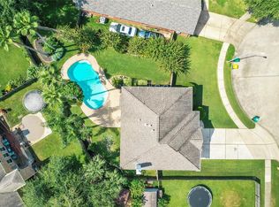 1905 Harbour Crest Dr, Seabrook, TX 77586