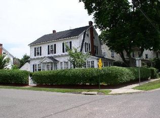 8 Bayedge Ct, Farmington, CT 06034