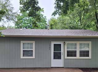 1507 Craig Ct, Lawrence, KS 66044