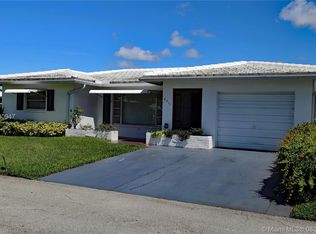 8211 NW 59th St, Tamarac, FL 33321