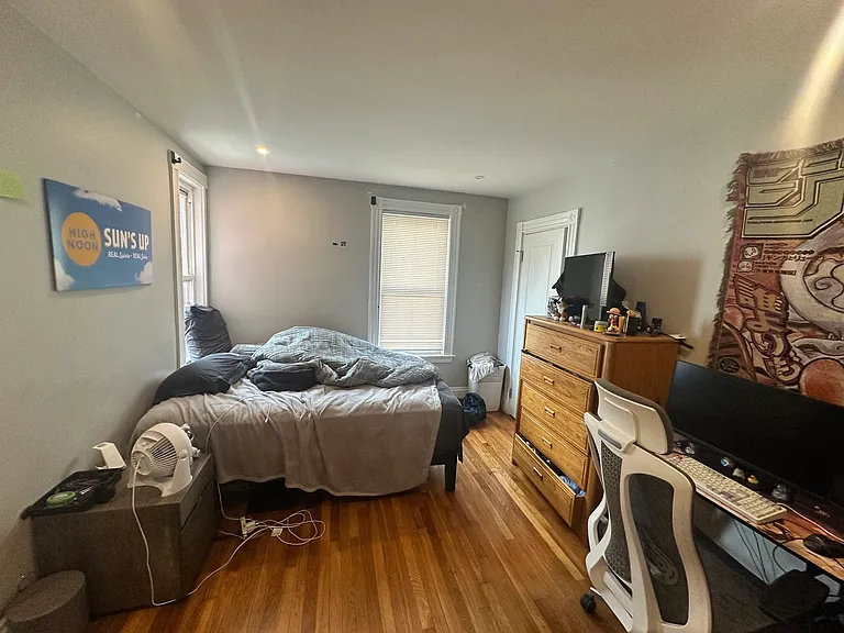 24 Pond St #2 — Photo 9
