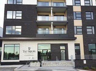 555 William Graham Dr #311, Aurora, ON L4G 3H9