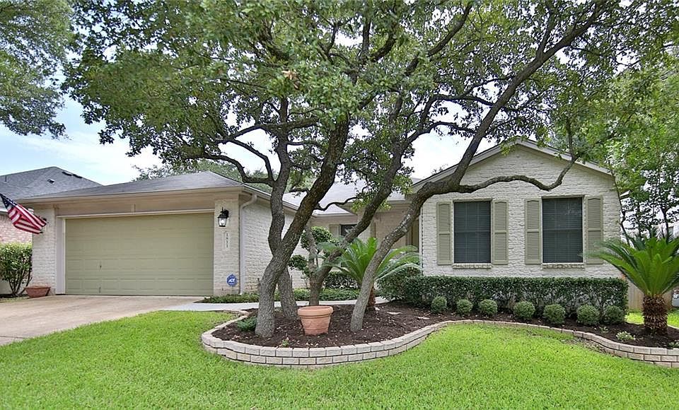 1st image of 1811 Country Squire Dr