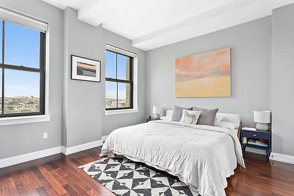 Rented by Compass | media 35