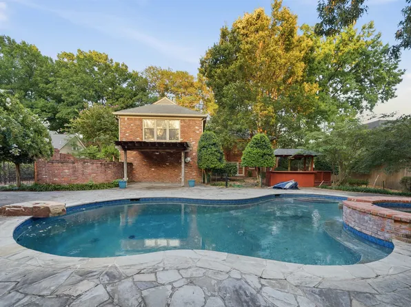 2249 Kirby Pkwy, Memphis, TN 38119