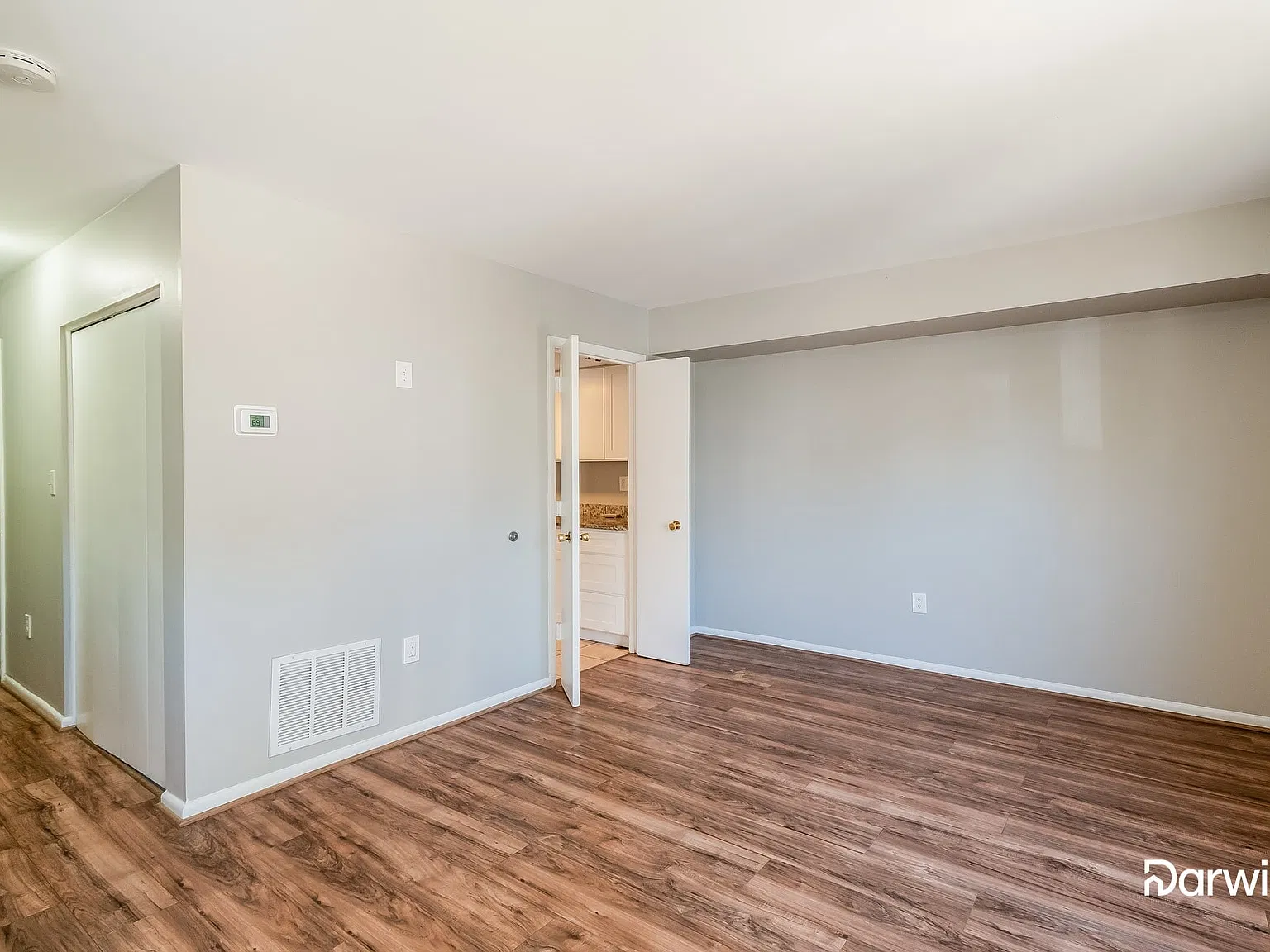3 bed, 2.0 bath, 1224 sqft, $2,350 — Photo 4