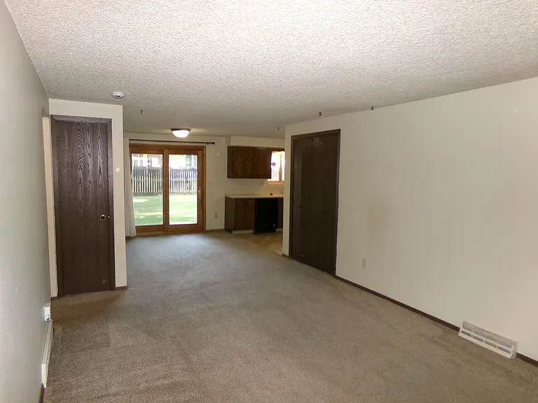 928 Silver Leaf Pl — Photo 13