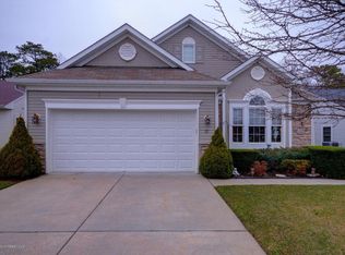 72 Spring Lake Blvd, Waretown, NJ 08758