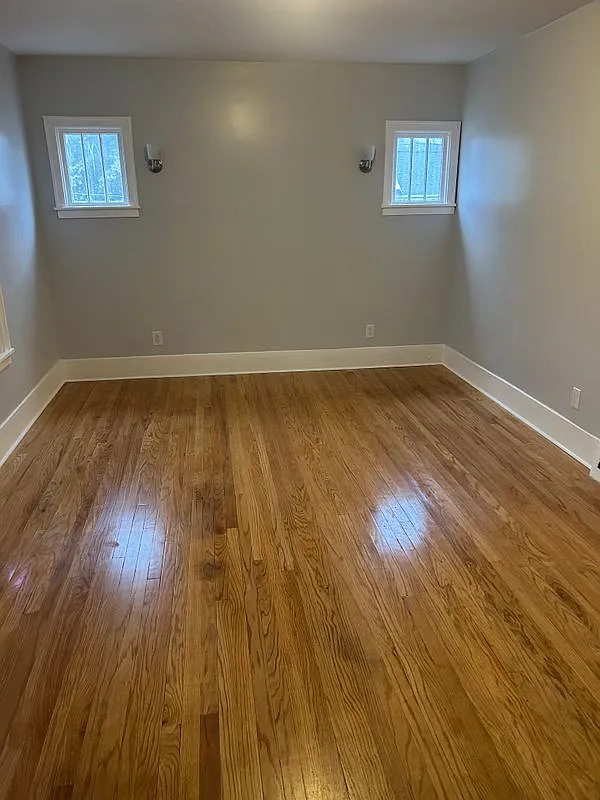 Building Photo - 126 Woodruff Ave #2