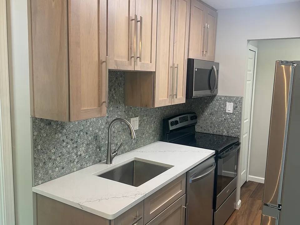315 Solon Rd #309