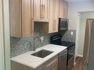 315 Solon Rd APT 309, Chagrin Falls Village, OH 44022