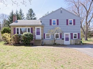 29 Shaw Farm Rd, Holliston, MA 01746